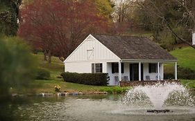 The Inn At Whitewing Farm